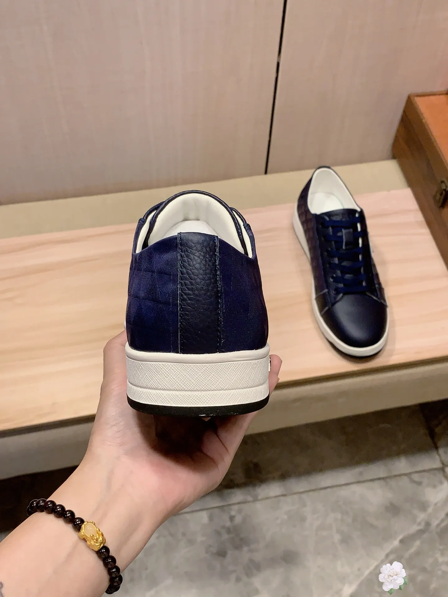 Men's Men's Shoes💰420💰💰🎩🎩[Lightning][Lightning] "PRADA*" The latest and most popular casual shoes, top brand [seduce] luxury~purchase, top~quality. [Strong] The upper is made of imported breathable cowhide with material ➕ breathable sheepskin lining (•) and fine workmanship. The original stylish and stylish soft rubber wear-resistant and non-slip outsole is light and comfortable on the feet. The real thing looks better when photographed in real life. No. 143: Code: 38-44, 45 can be customized, 3️⃣ colors are available